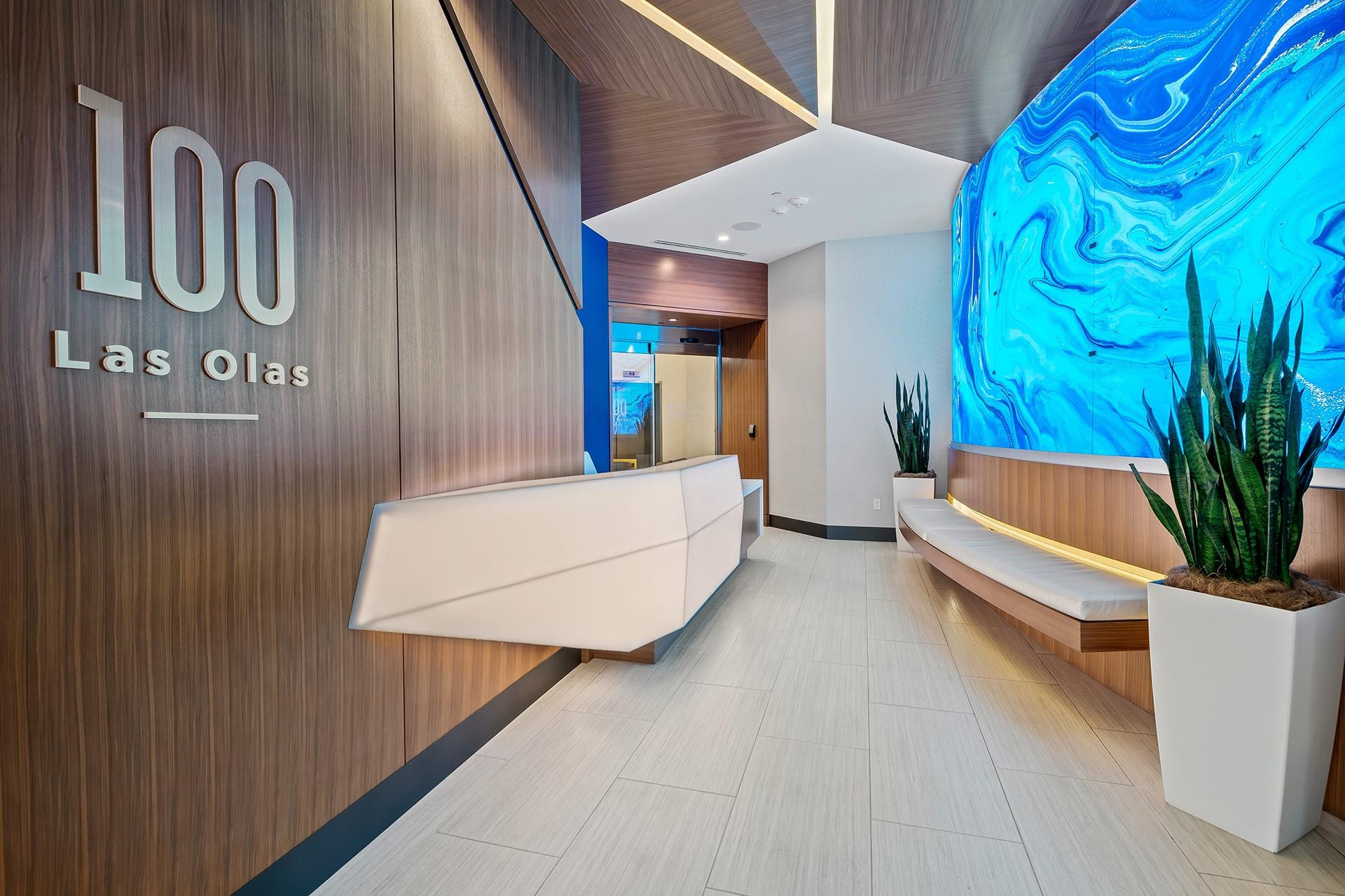 100 LAS OLAS - Residential