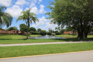 SHERWOOD LAKES - Residential