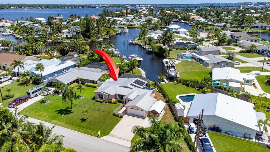Photo of 227 SW Riverway Boulevard, Palm City, FL 34990 (MLS # R10830376)