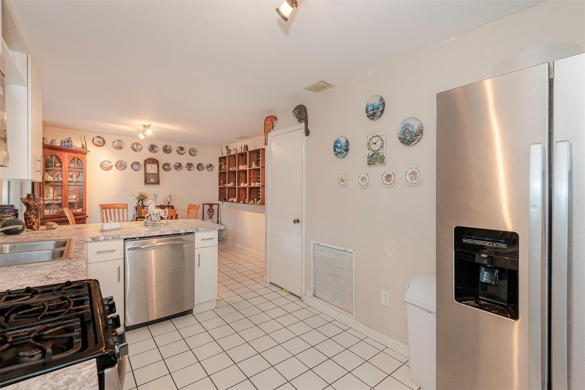 Deerwood Villa Sec 01 - Residential