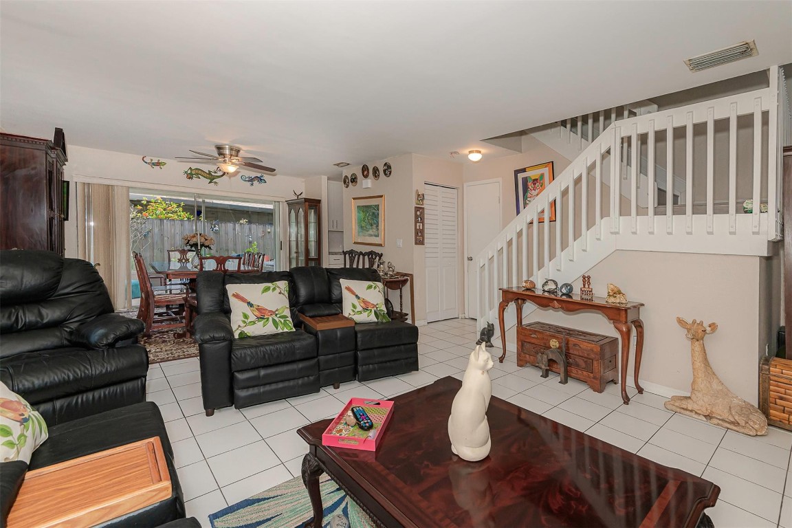 Deerwood Villa Sec 01 - Residential