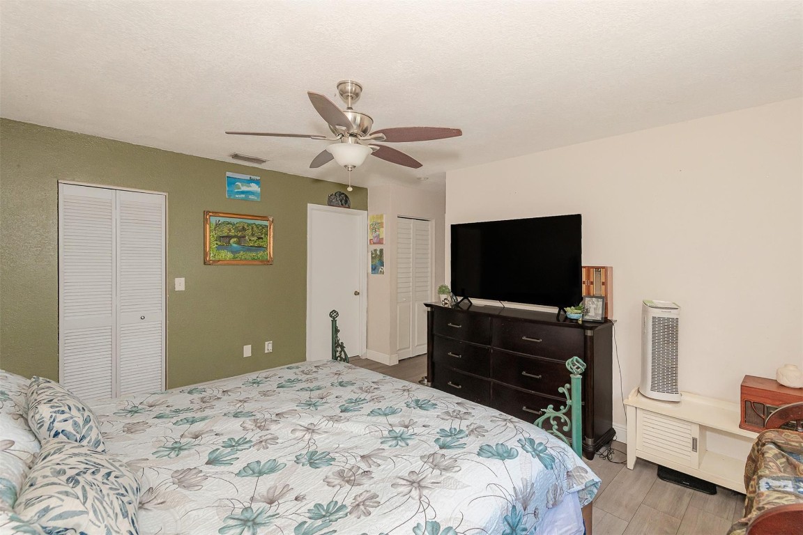 Deerwood Villa Sec 01 - Residential