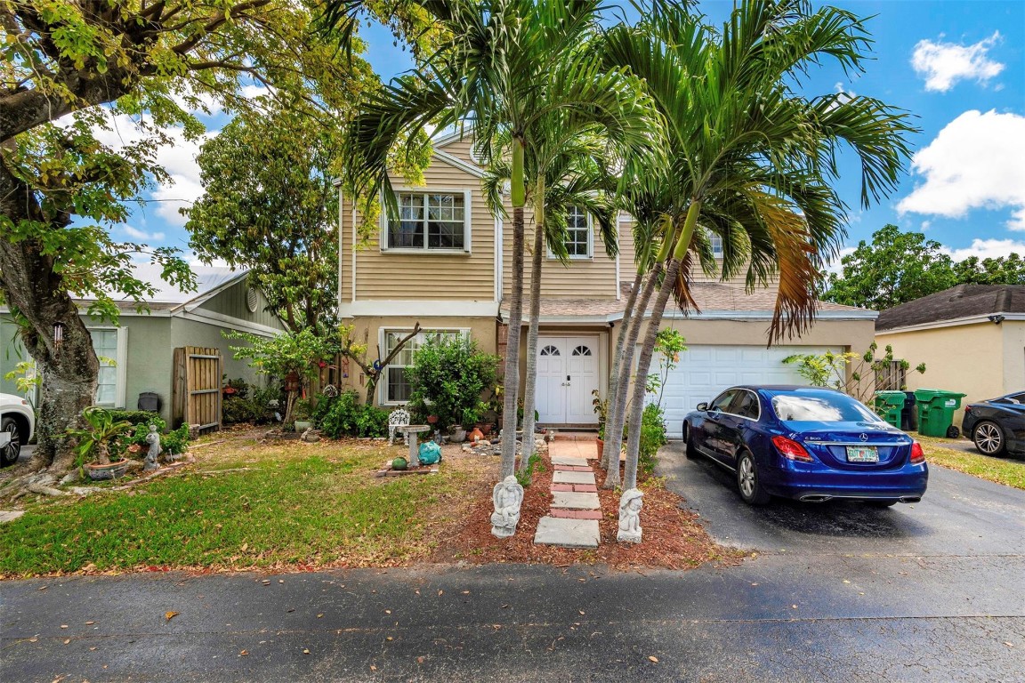 Deerwood Villa Sec 01 - Residential