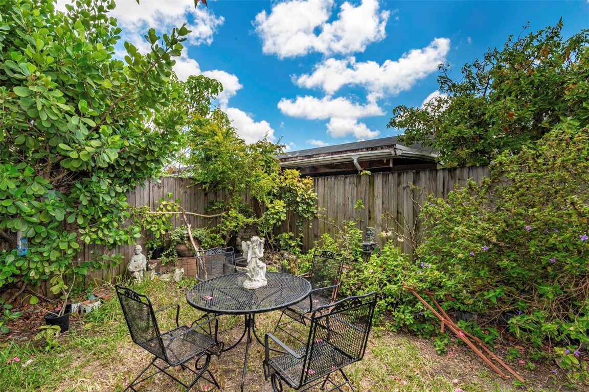 Deerwood Villa Sec 01 - Residential