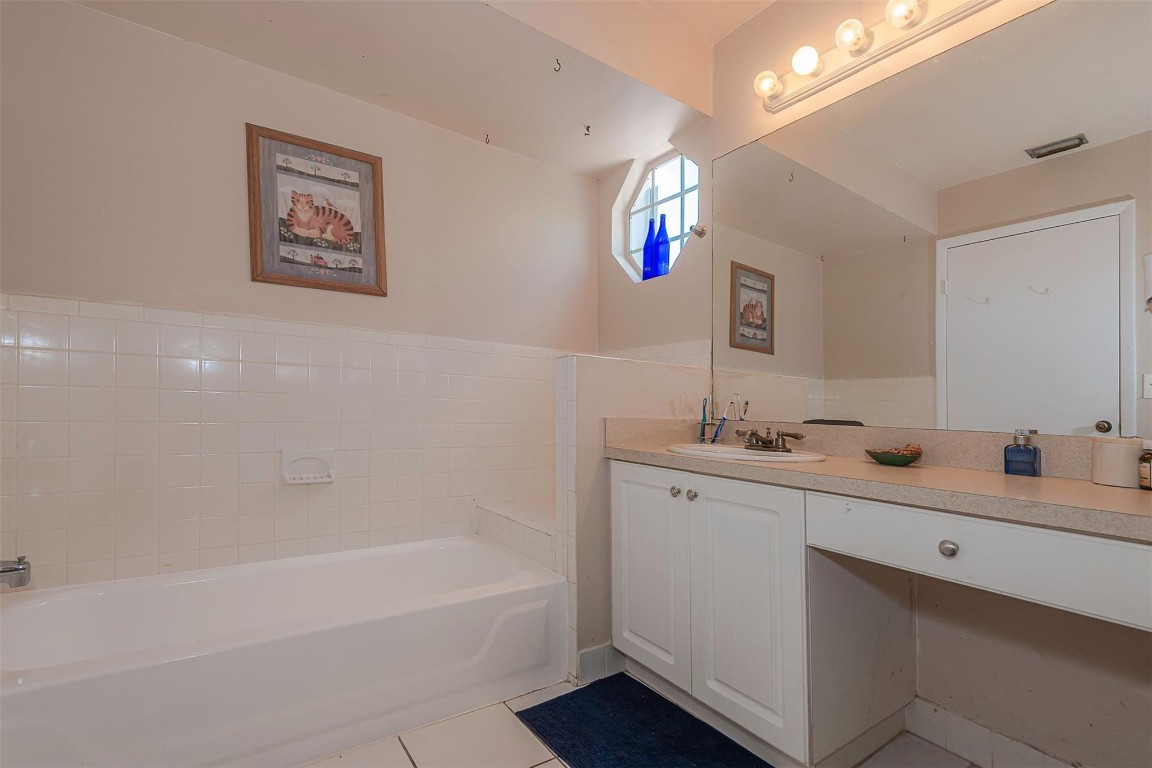 Deerwood Villa Sec 01 - Residential