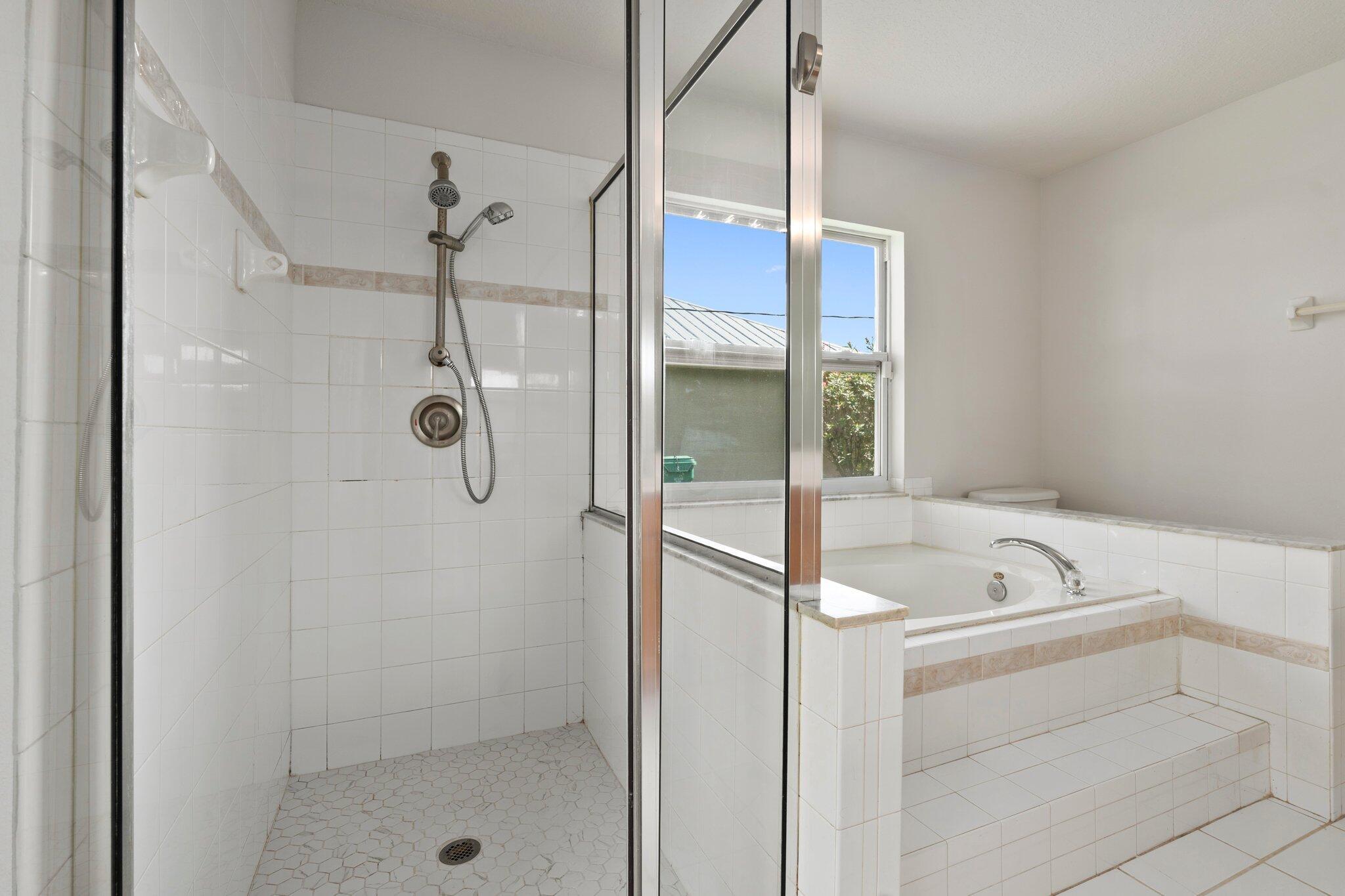 PORT ST LUCIE SECTION 11 - Residential Lease