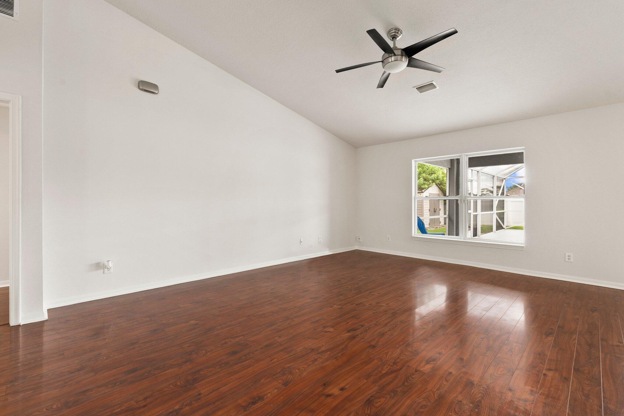 PORT ST LUCIE SECTION 11 - Residential Lease