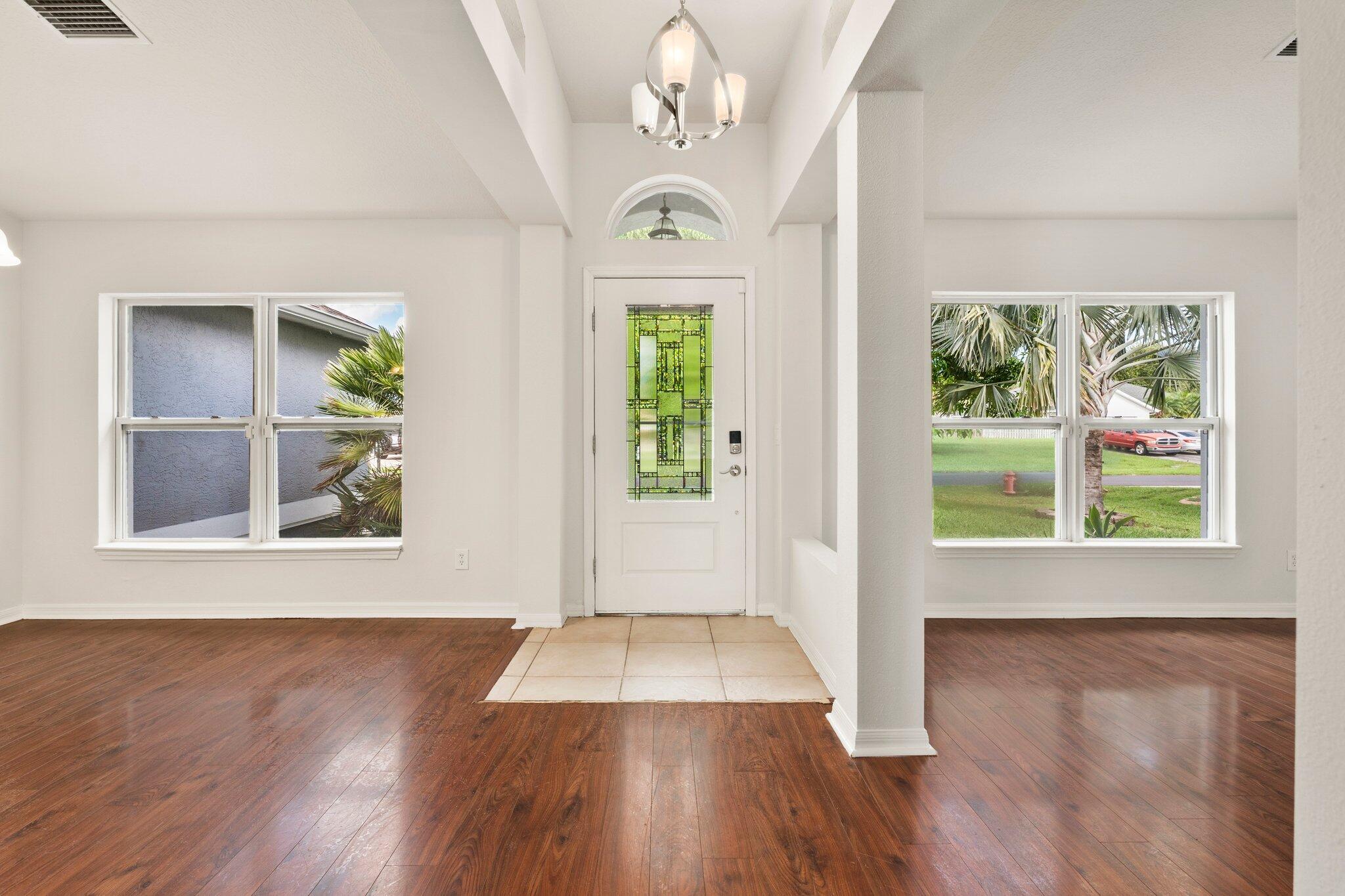 PORT ST LUCIE SECTION 11 - Residential Lease