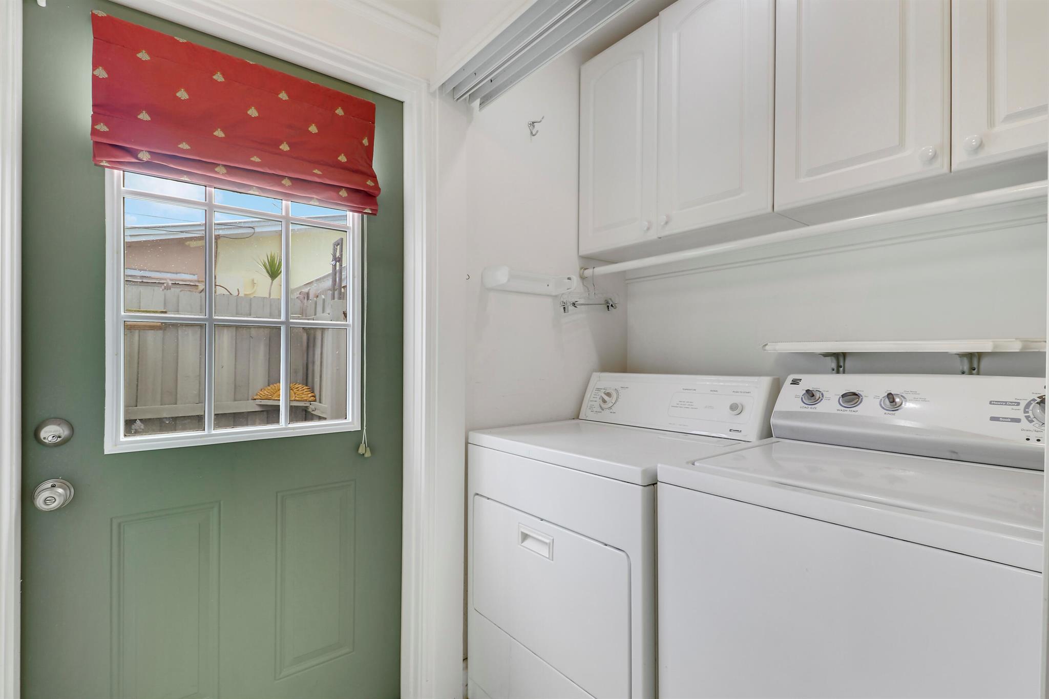 Village of North Palm Bea - Residential