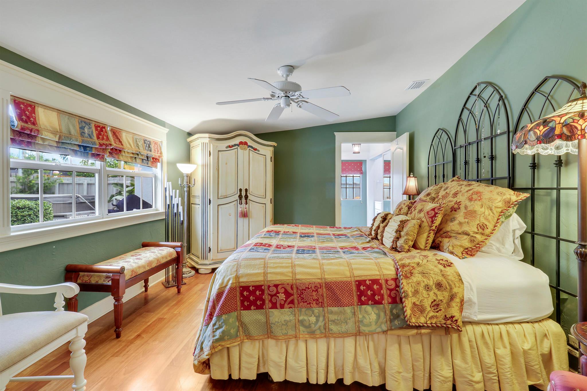 Village of North Palm Bea - Residential