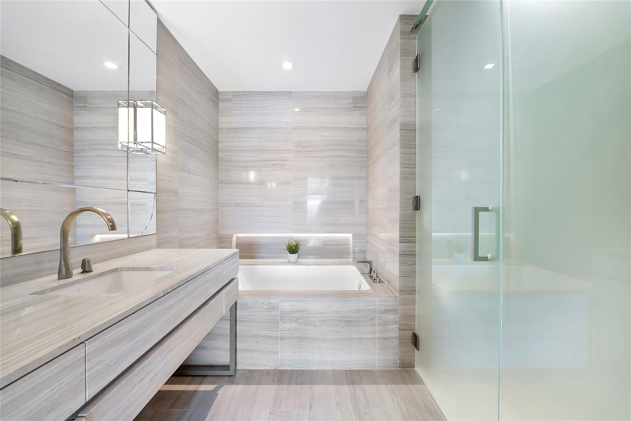 Armani Casa - Residential