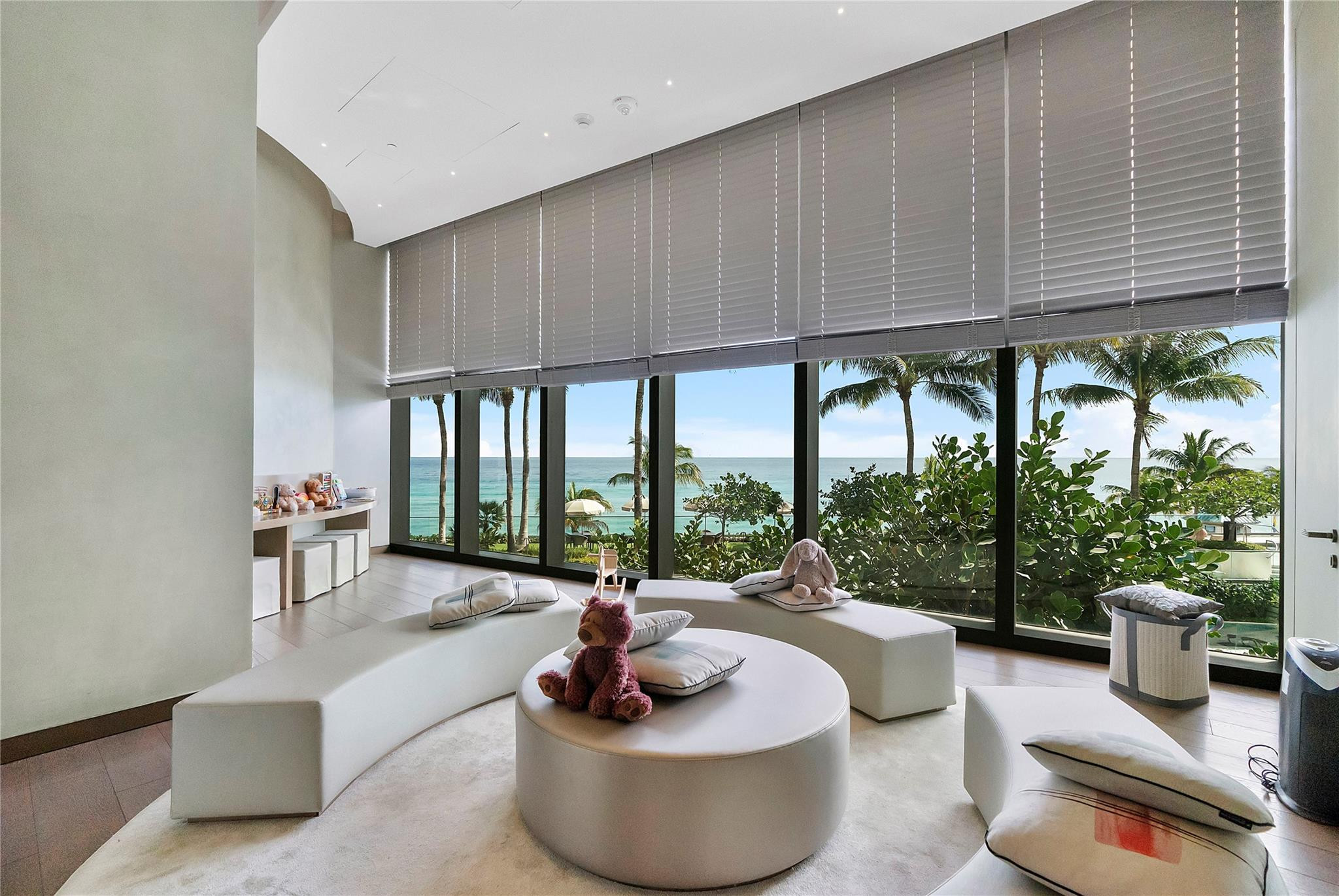 Armani Casa - Residential