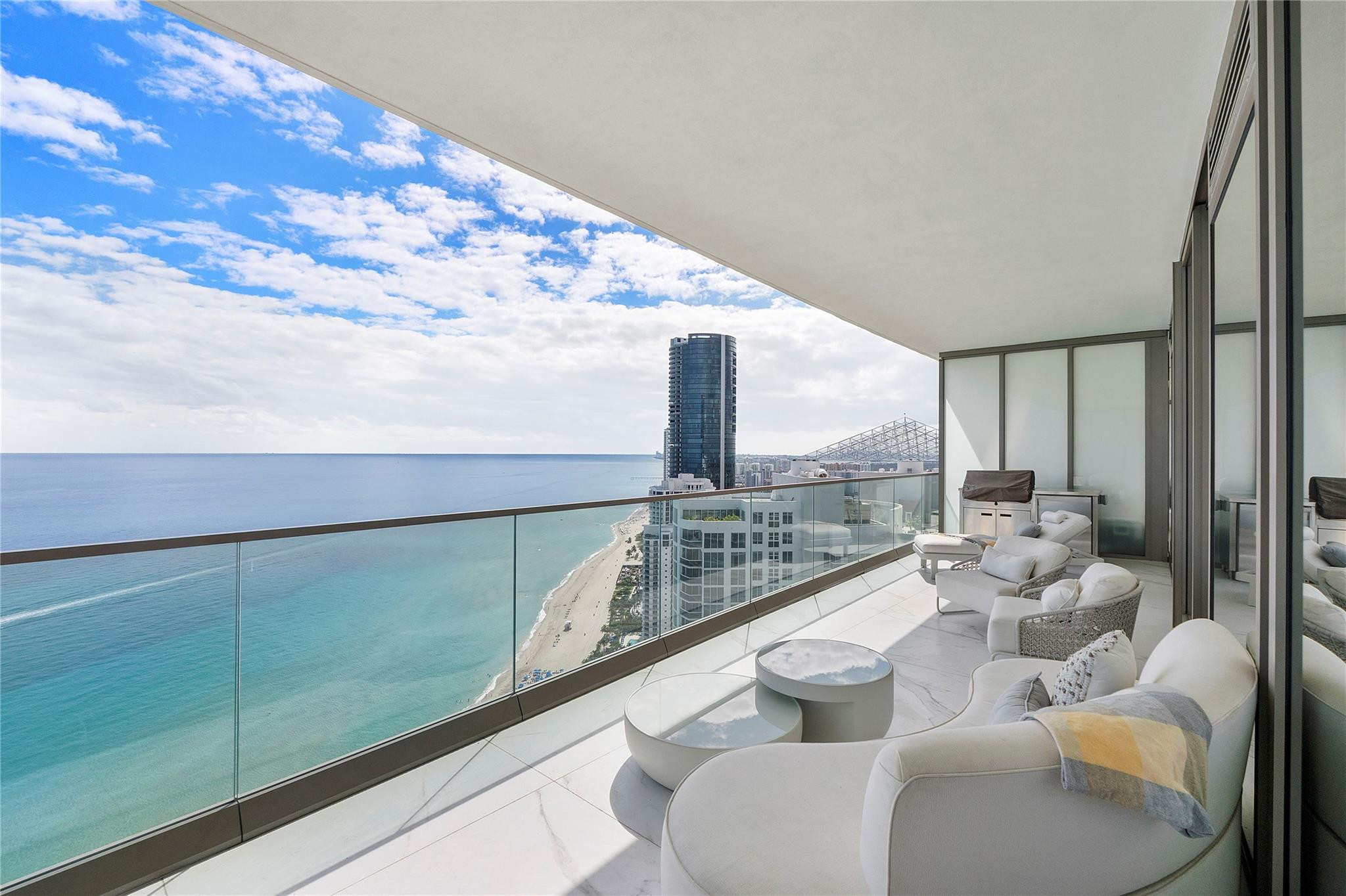 Armani Casa - Residential