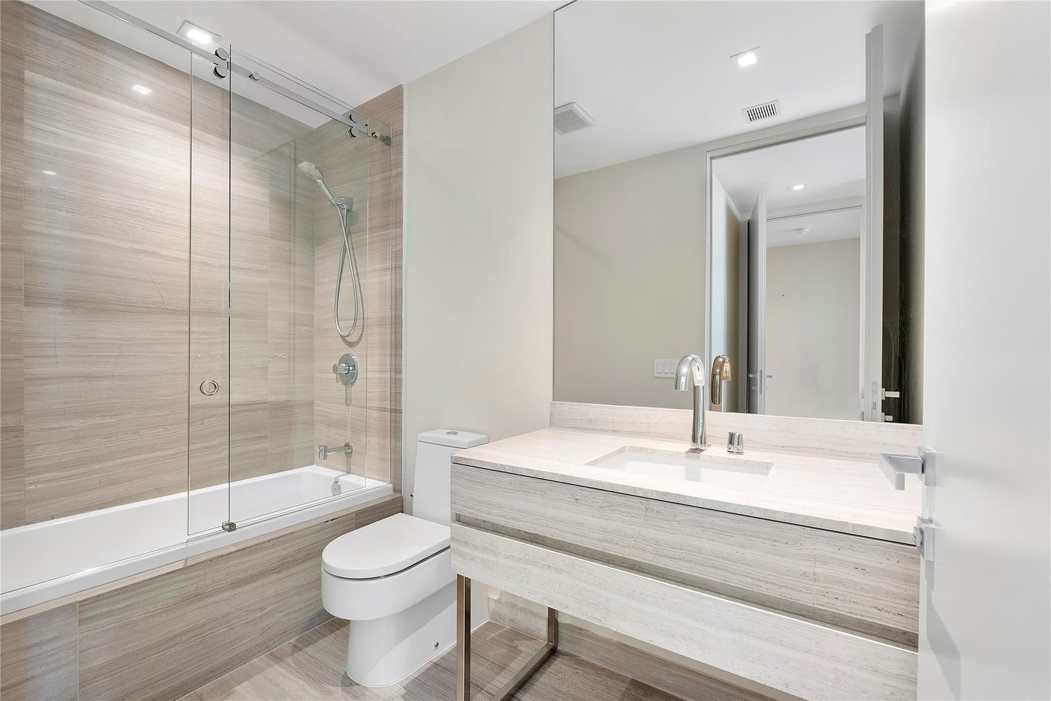 Armani Casa - Residential