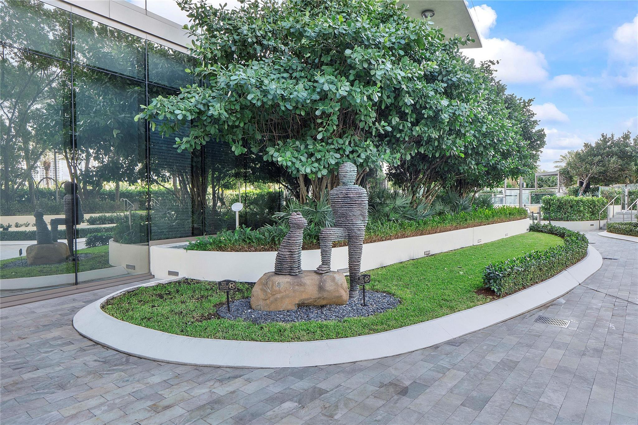 Armani Casa - Residential