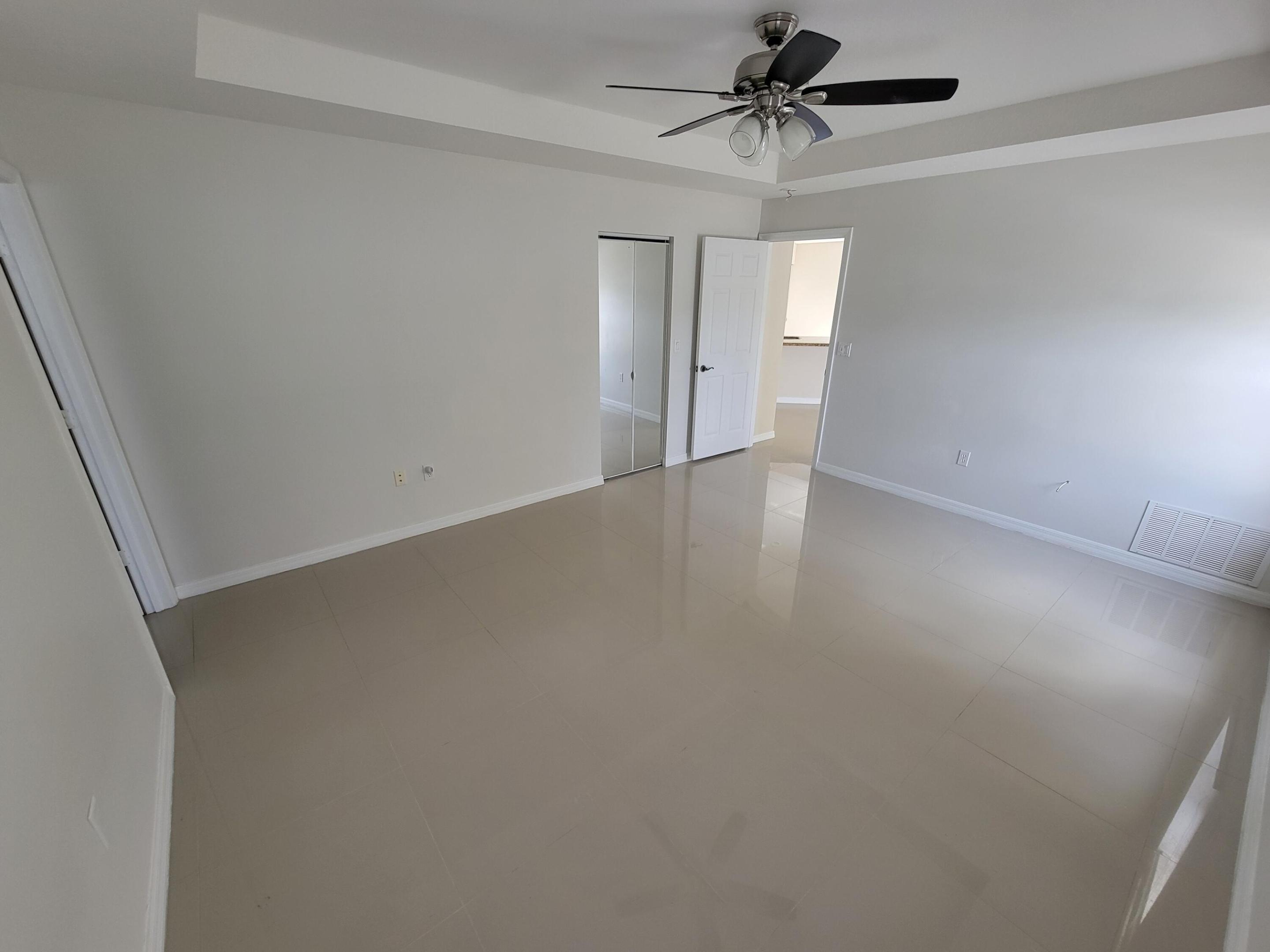 LAKE FOREST AT SLW PHASE V - Residential