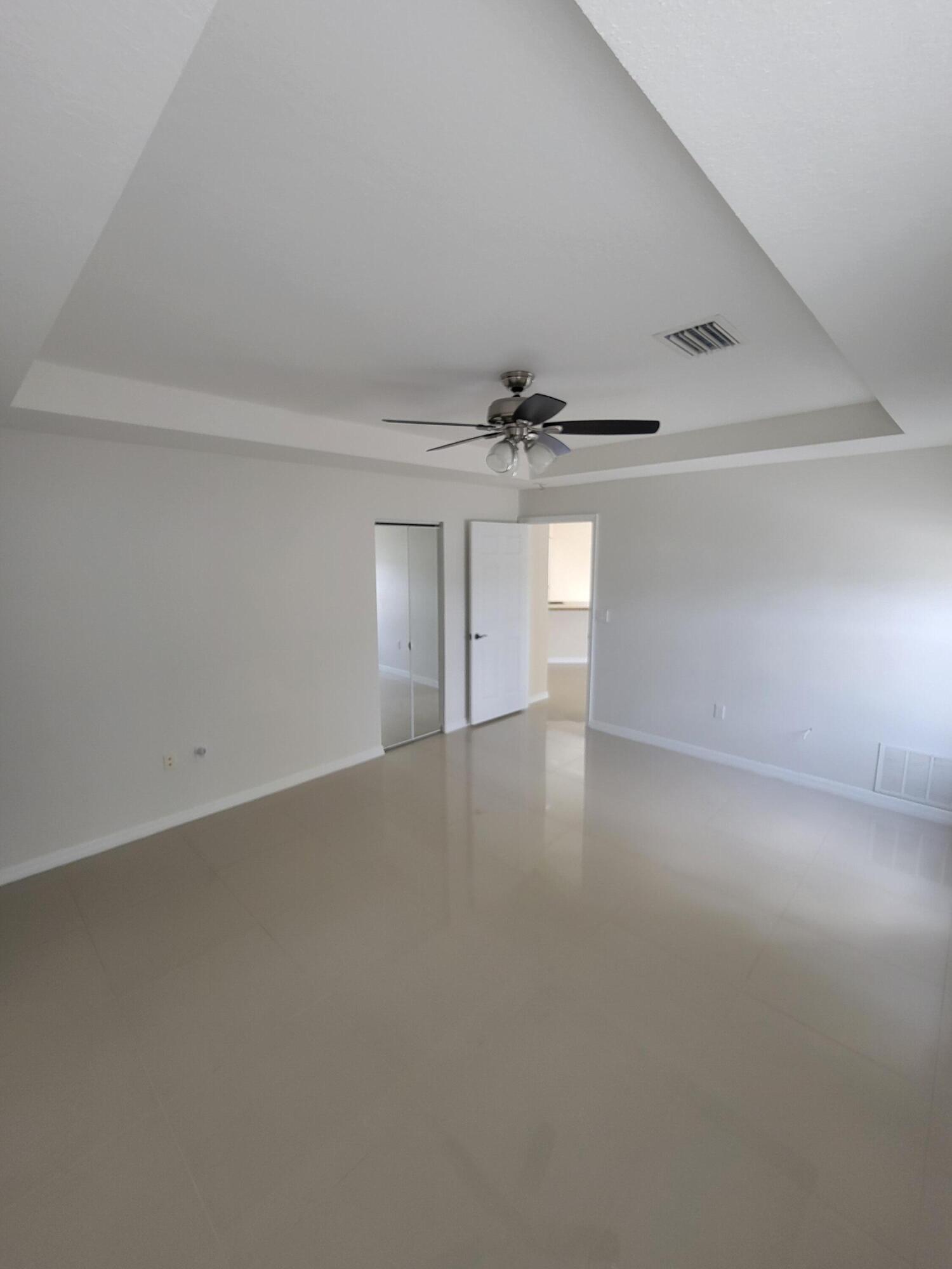 LAKE FOREST AT SLW PHASE V - Residential