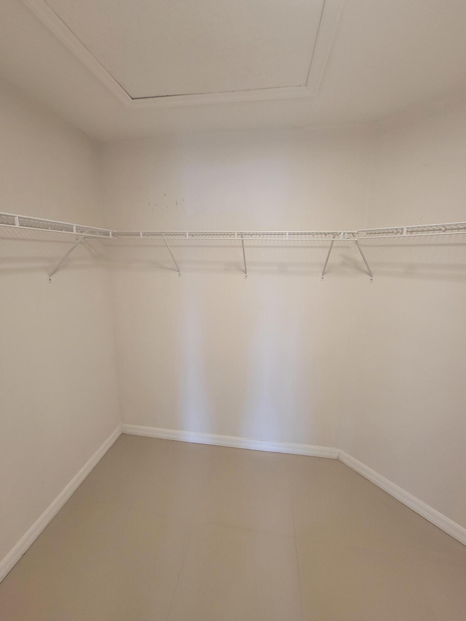 LAKE FOREST AT SLW PHASE V - Residential