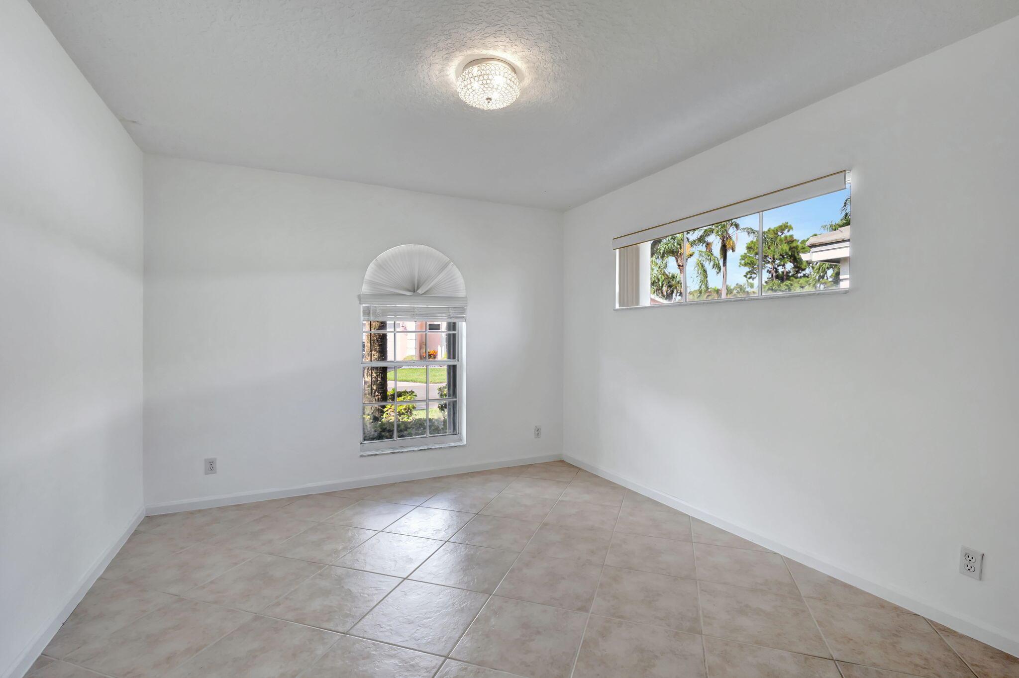 RIVER BRIDGE 2 - Residential Lease