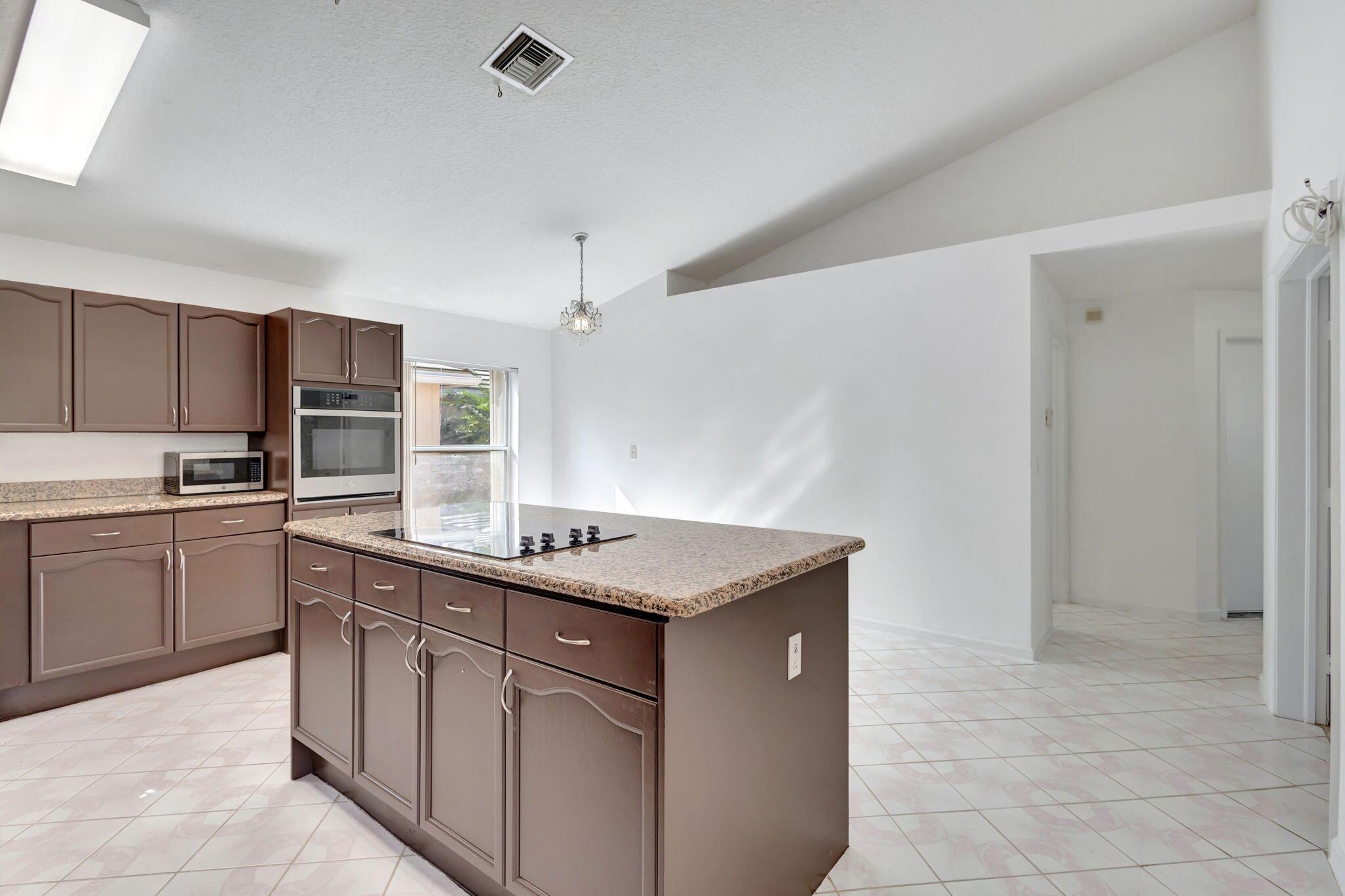 RIVER BRIDGE 2 - Residential Lease