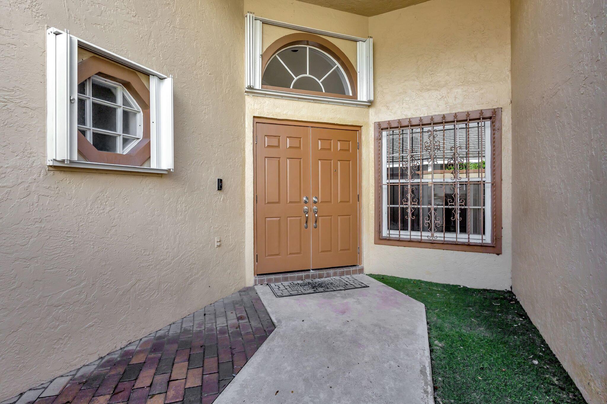 RIVER BRIDGE 2 - Residential Lease