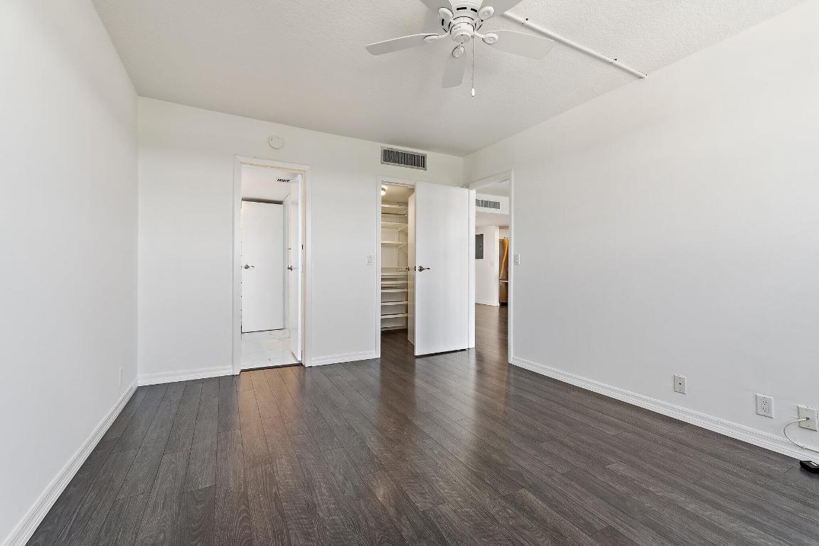 GEMINI CONDO - Residential