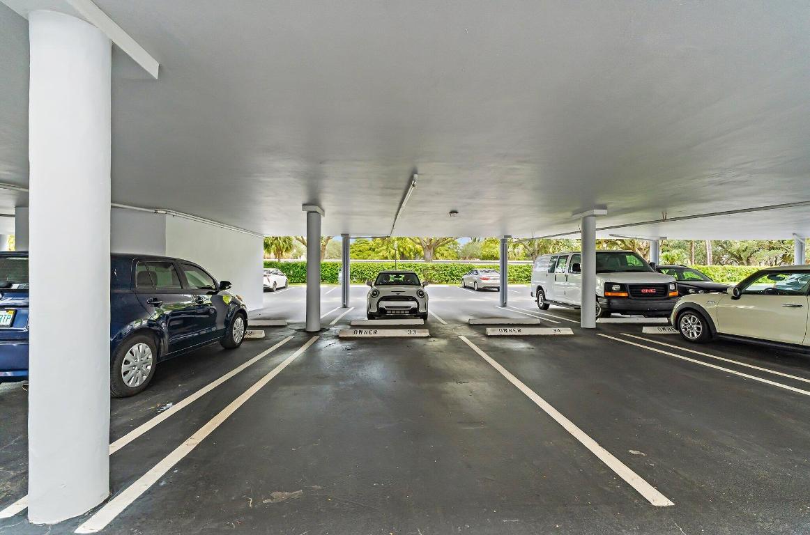 GEMINI CONDO - Residential