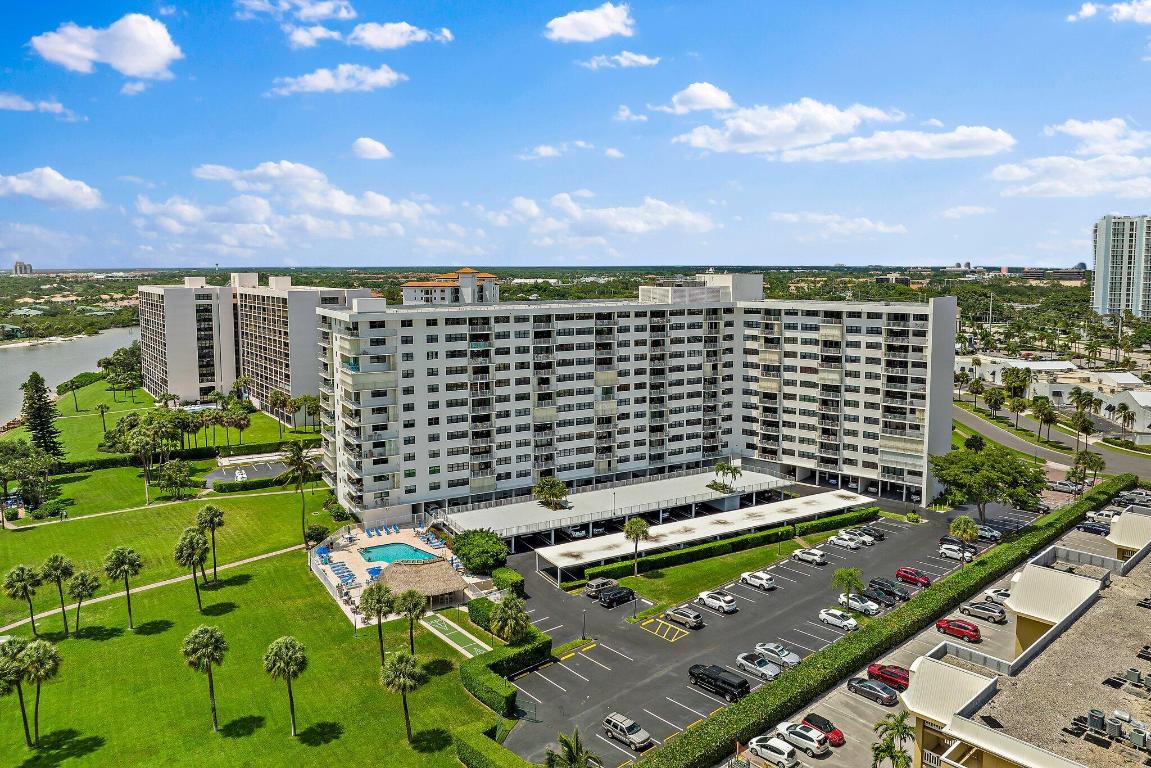 GEMINI CONDO - Residential