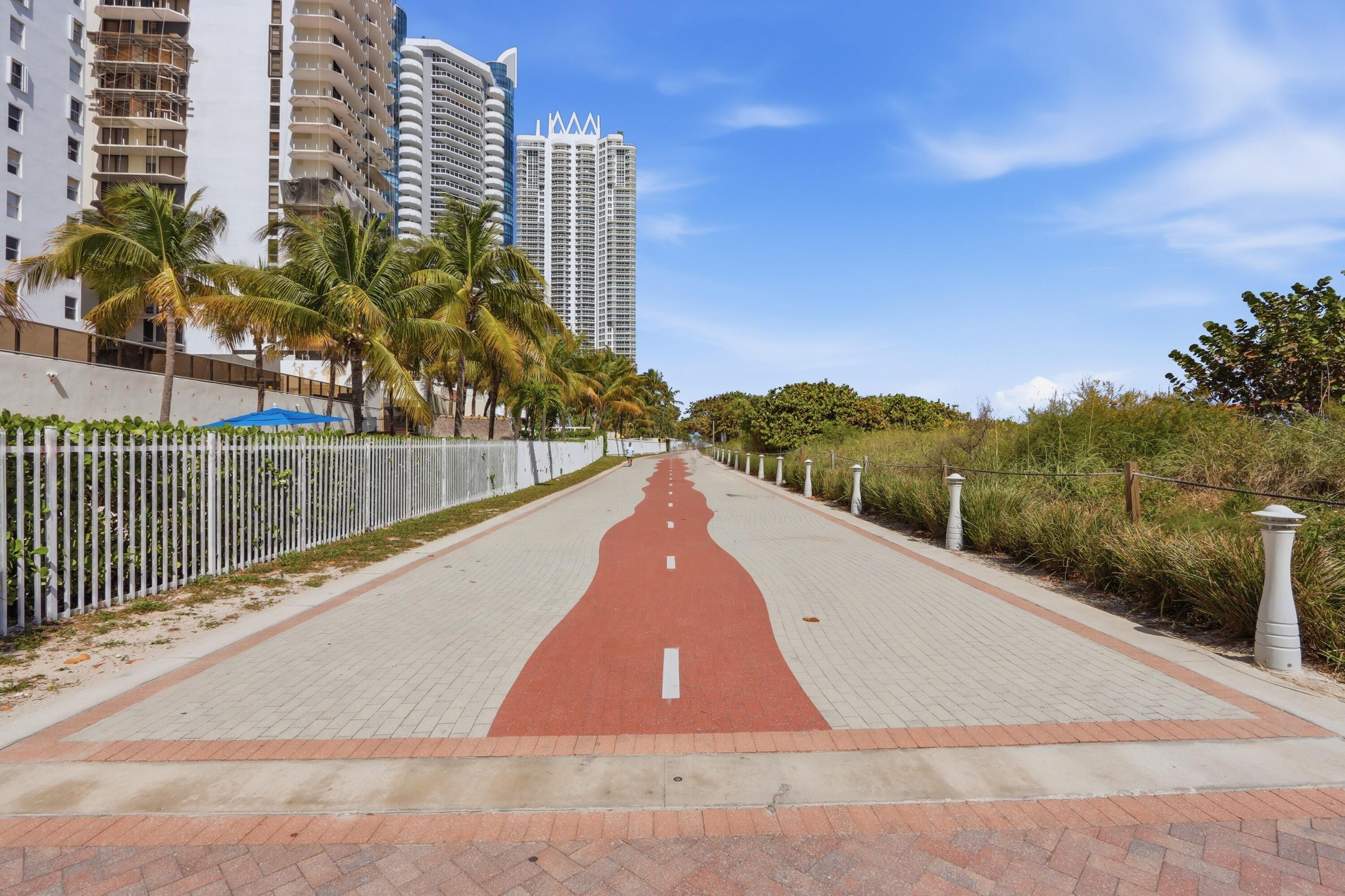 MAISON GRANDE CONDO - Residential