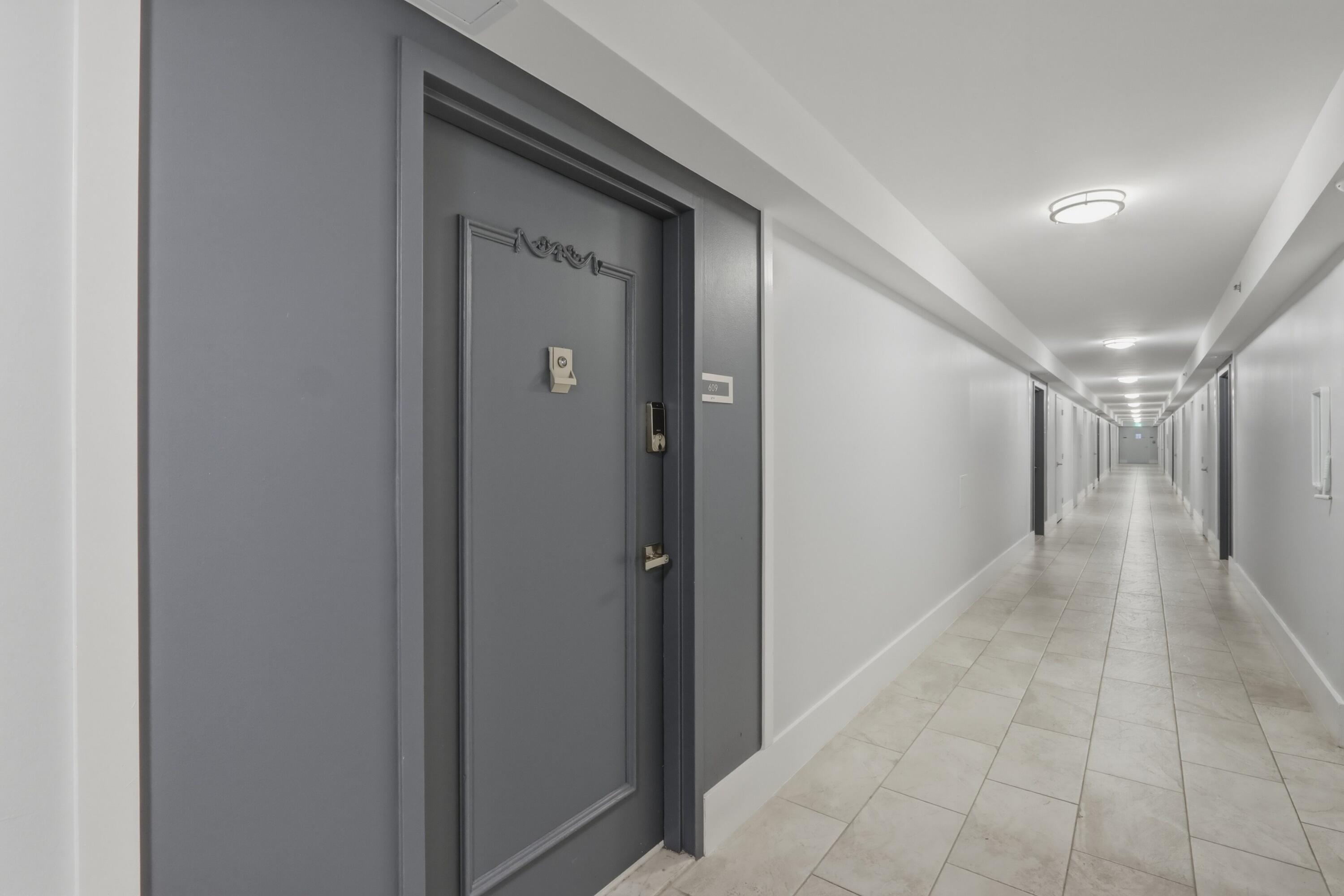 MAISON GRANDE CONDO - Residential