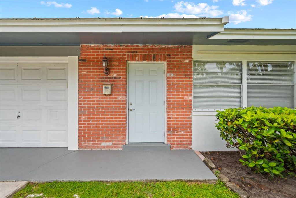 Photo of 3687 Atlantic Road, Palm Beach Gardens, FL 33410 (MLS # R11008827)