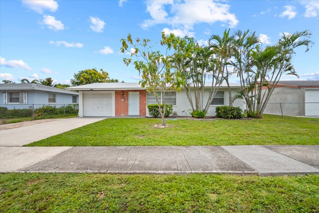Photo of 3687 Atlantic Road, Palm Beach Gardens, FL 33410 (MLS # R11008827)
