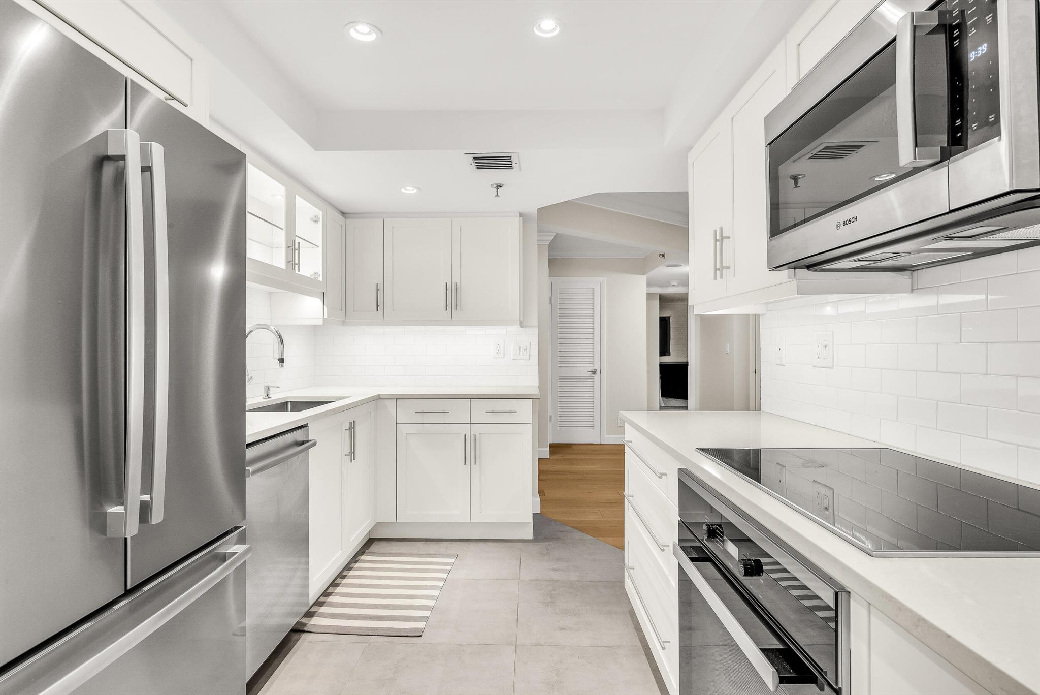 HILLSBORO OCEAN CLUB COND - Residential