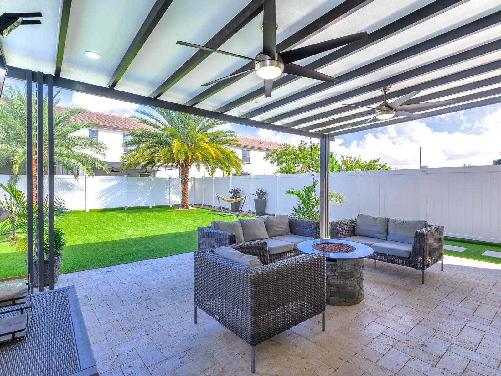 AQUABELLA NORTH - Residential