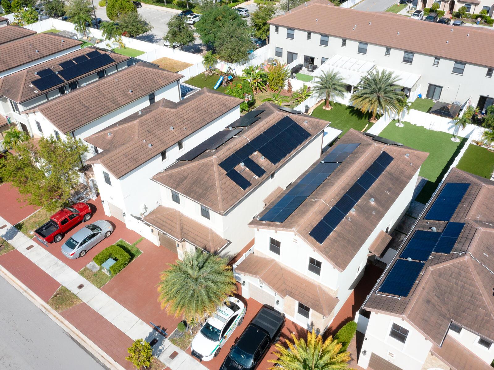 AQUABELLA NORTH - Residential