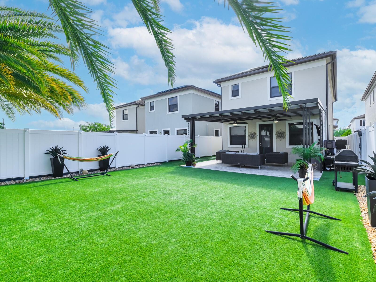 AQUABELLA NORTH - Residential