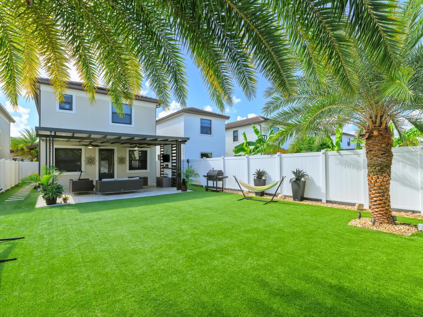 AQUABELLA NORTH - Residential