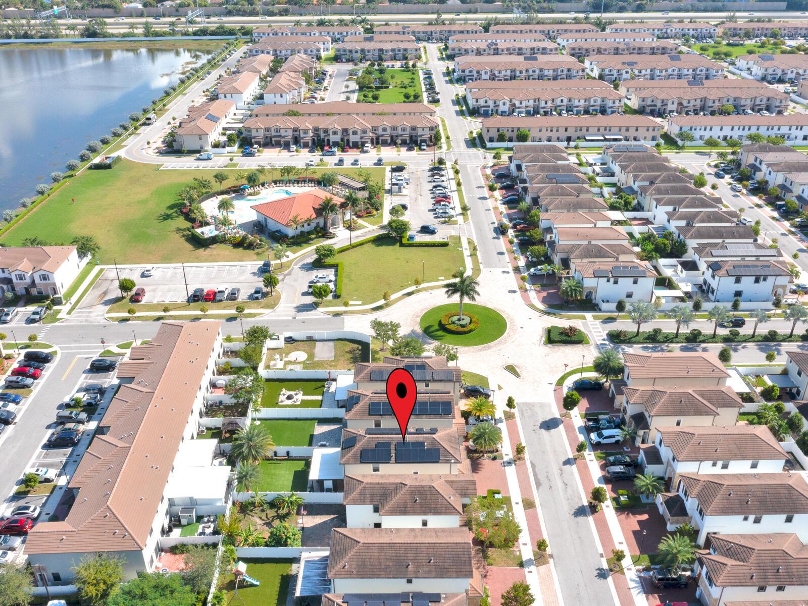 AQUABELLA NORTH - Residential