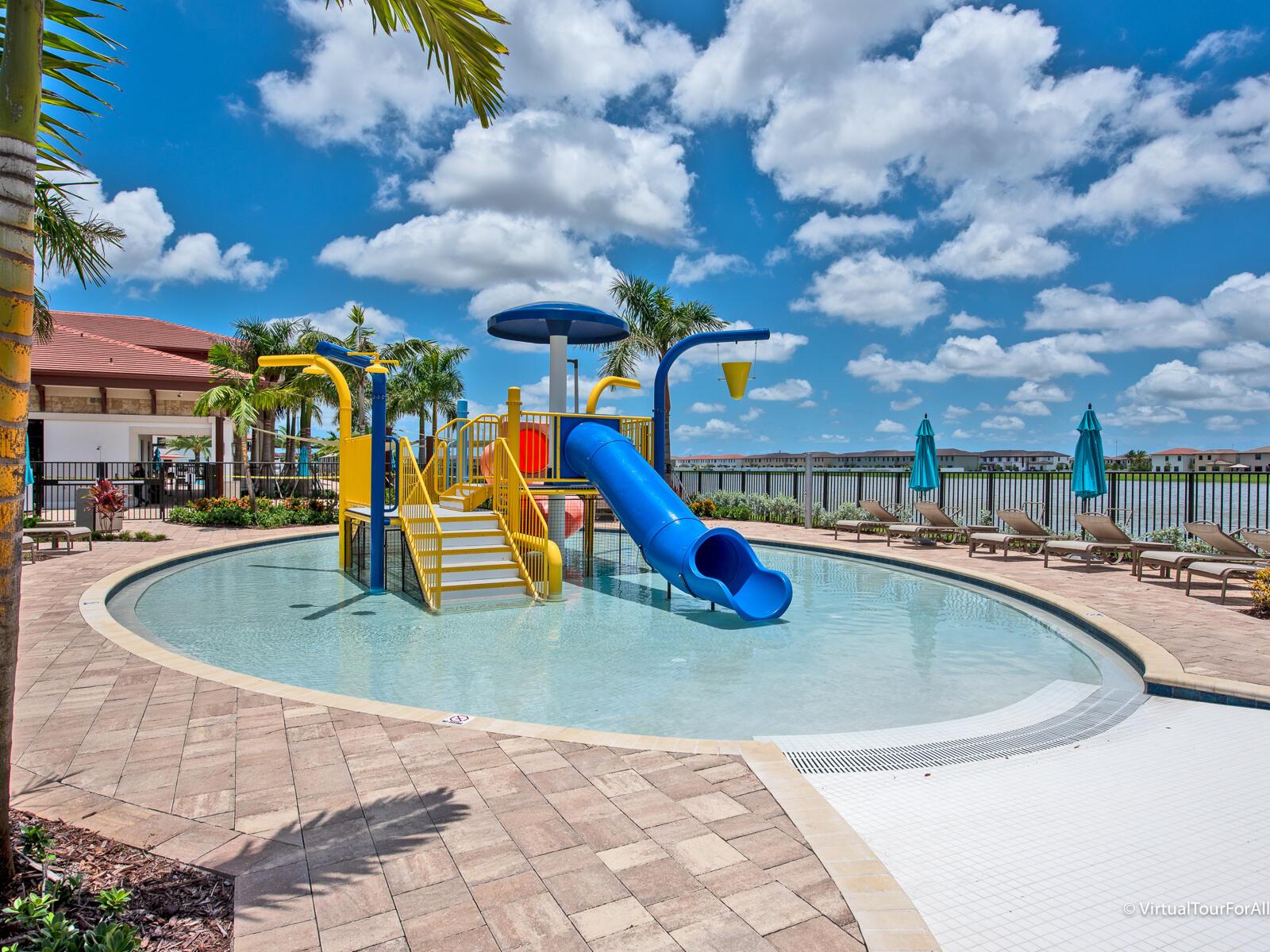 AQUABELLA NORTH - Residential