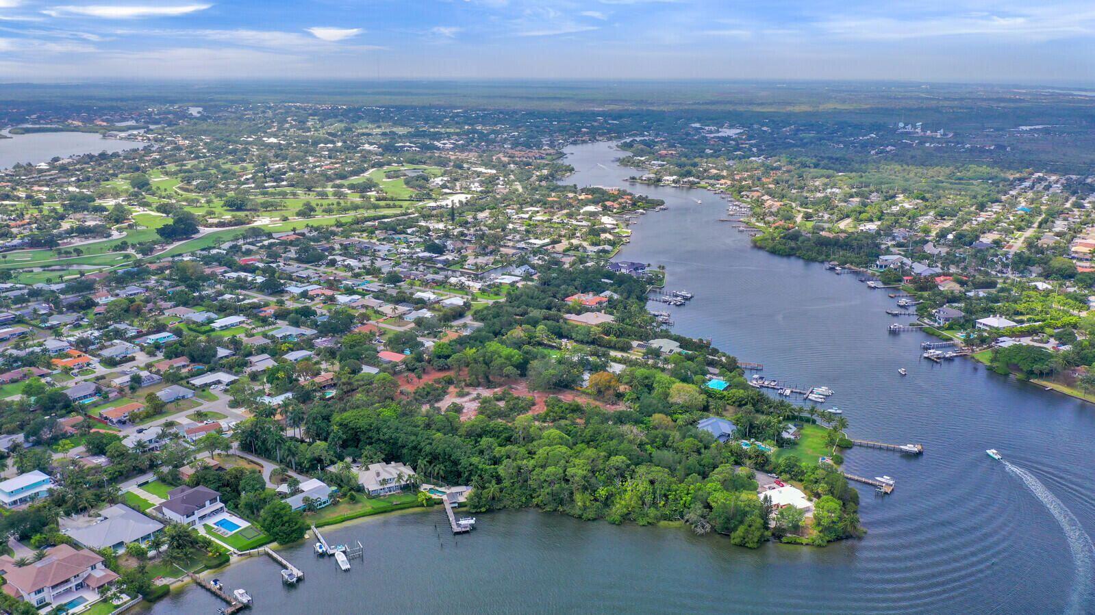 PINETREE DRIVE - Land