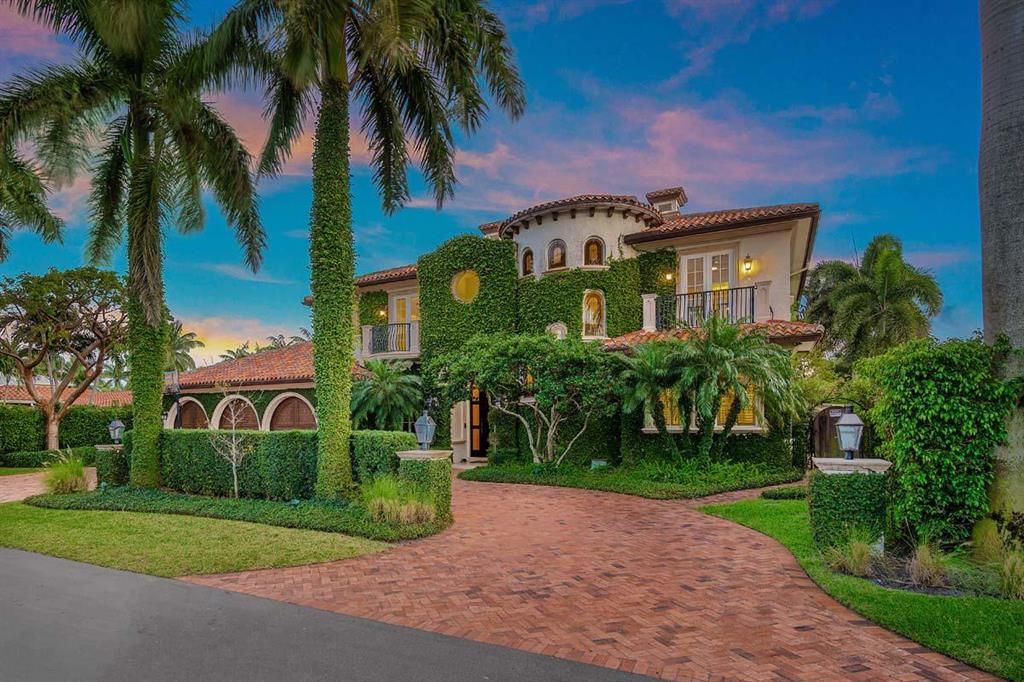 Photo of 282 Princess Palm Road, Boca Raton, FL 33432 (MLS # R10698040)