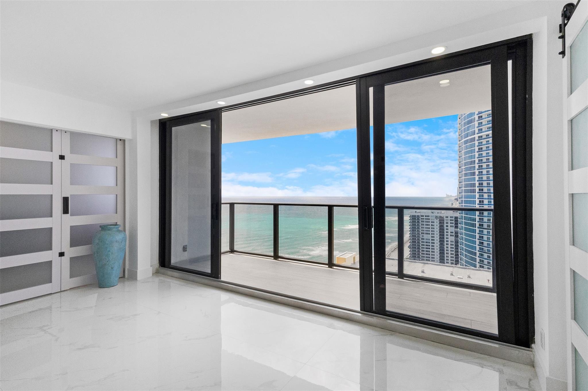 2301 S Ocean Dr 2608