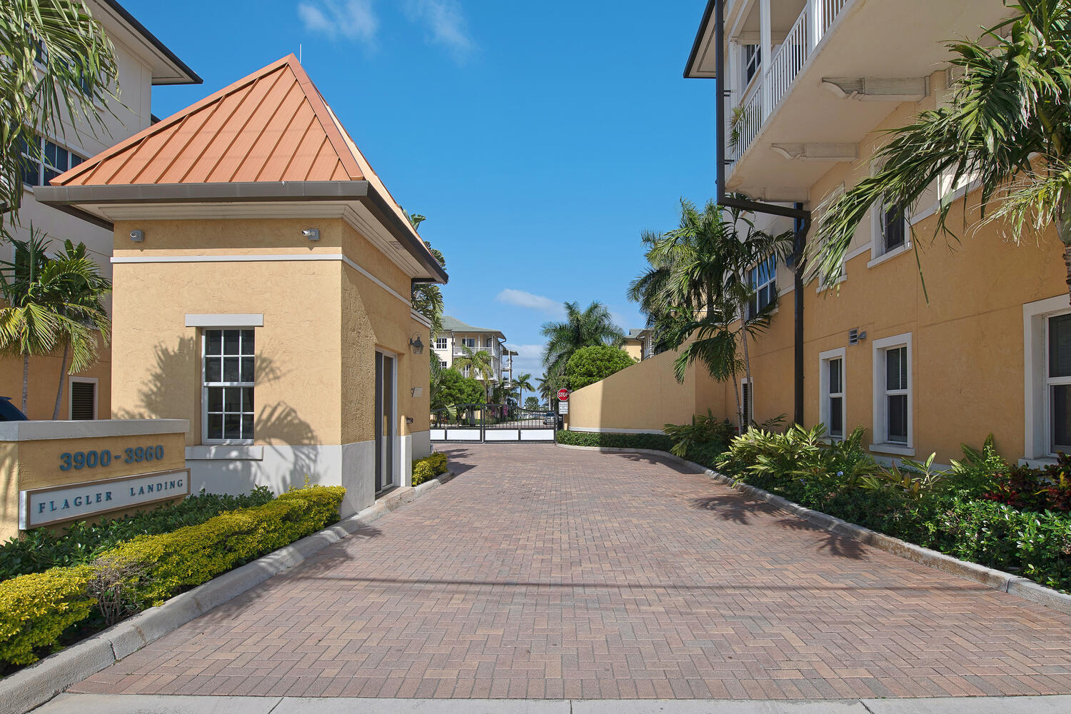 3940 N Flagler Drive 401