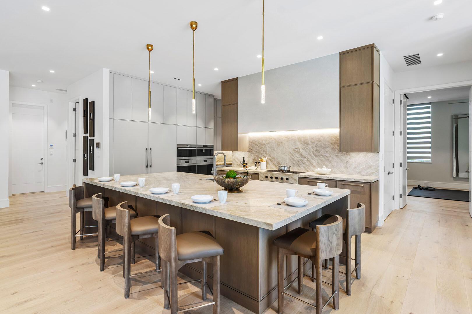 Royal Palm Yacht & Countr - Residential