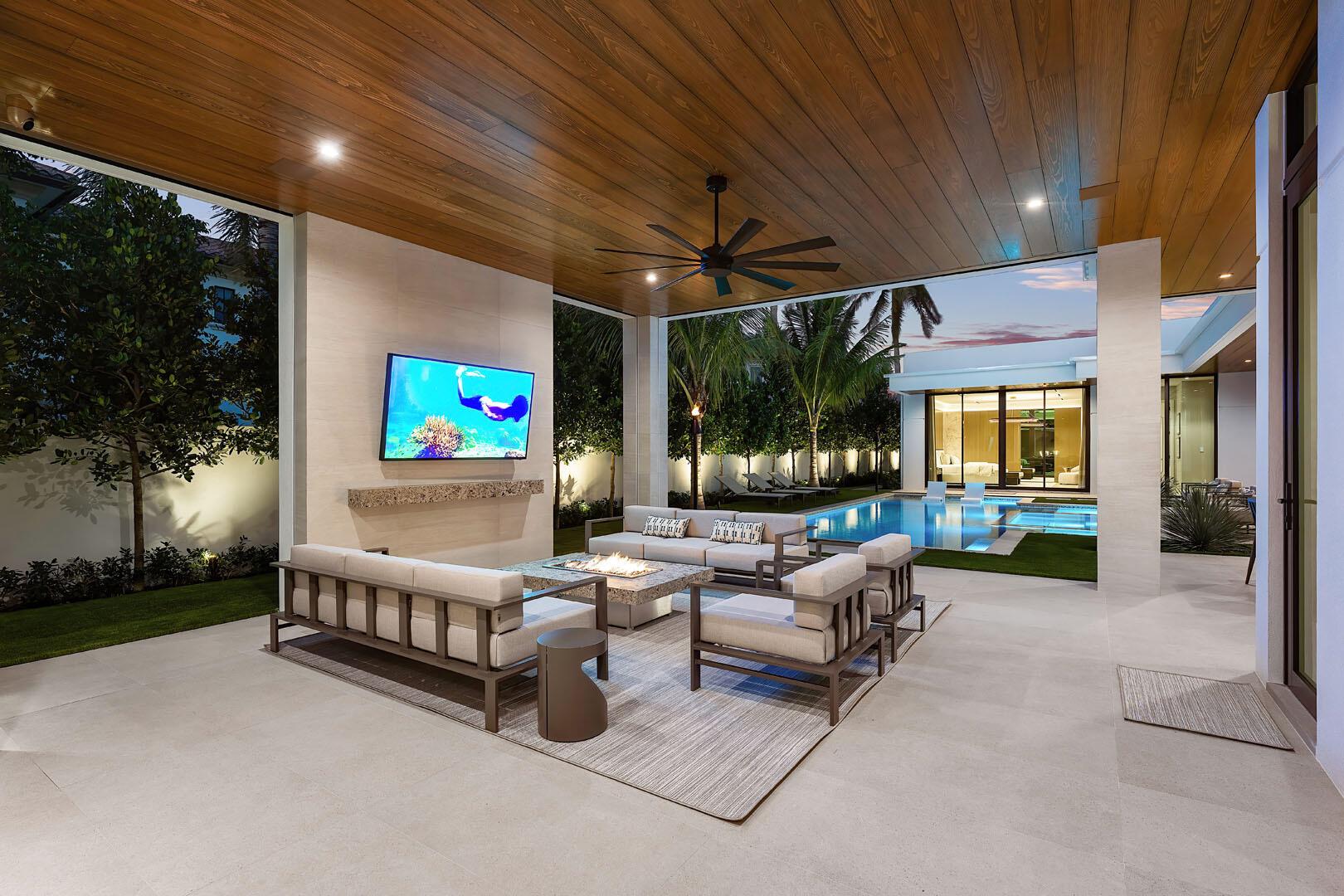 Royal Palm Yacht & Countr - Residential