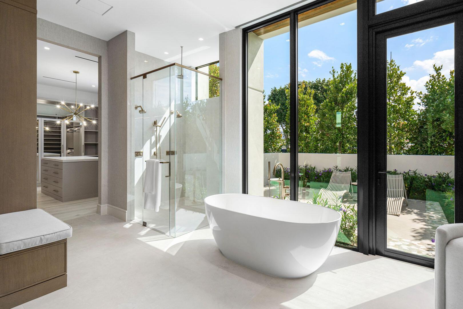 Royal Palm Yacht & Countr - Residential