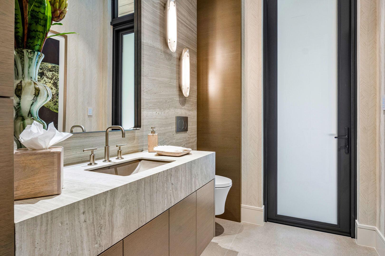 Royal Palm Yacht & Countr - Residential