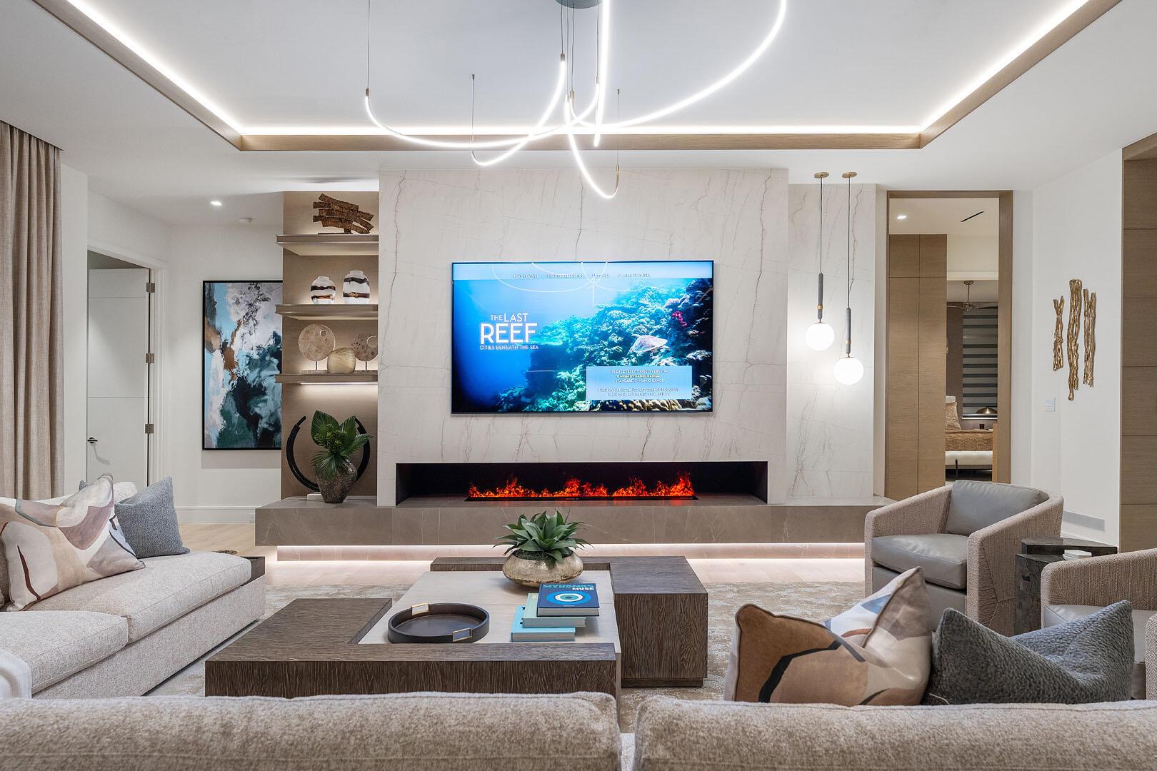 Royal Palm Yacht & Countr - Residential