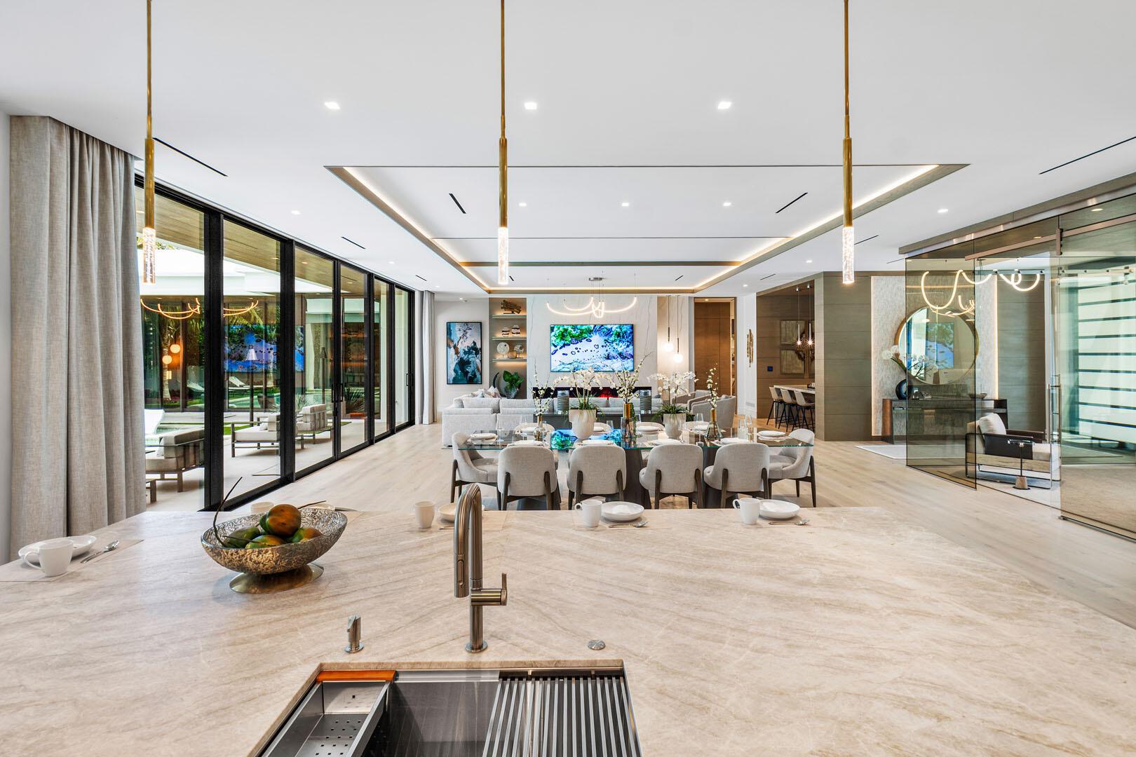 Royal Palm Yacht & Countr - Residential