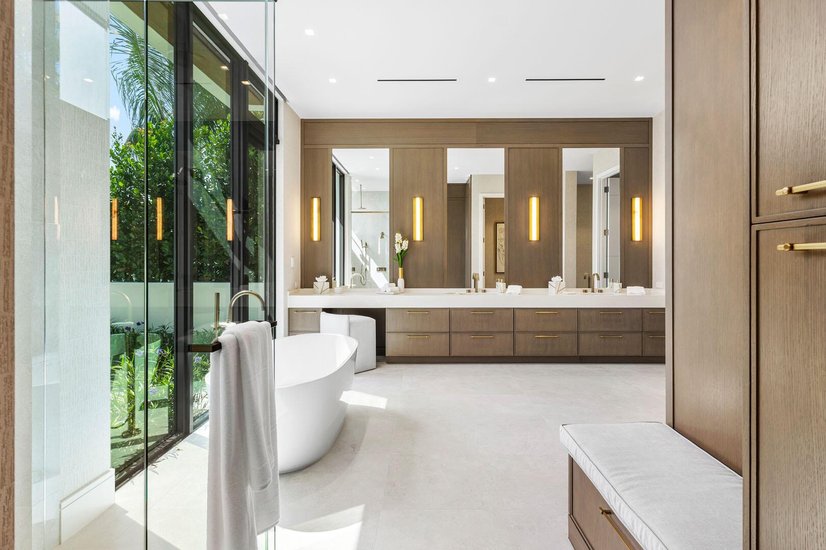 Royal Palm Yacht & Countr - Residential